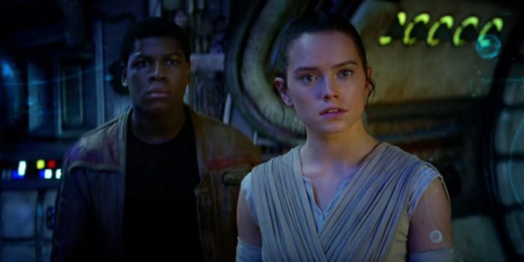 star-wars-7-finn-rey-boyega-ridley-e1461448501167