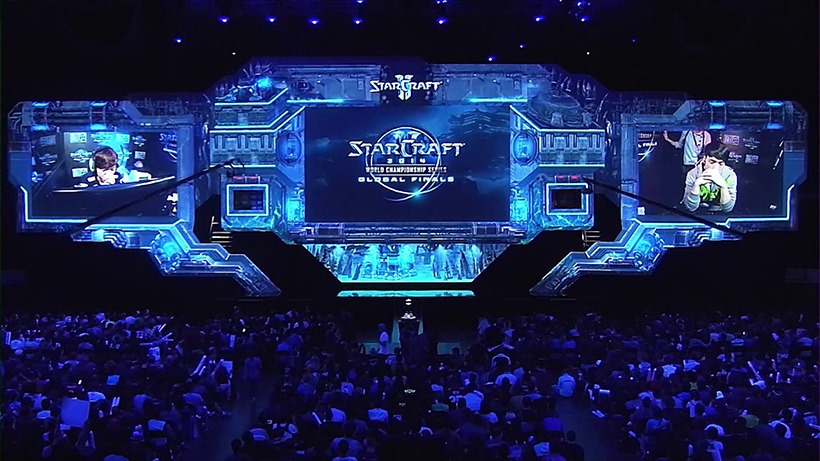 blizzcon-starcraft-2-stage-v-squared-labs1