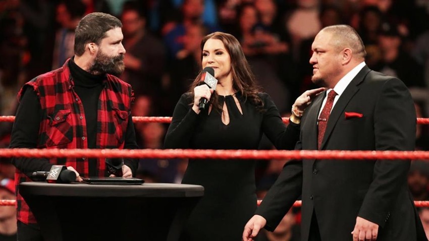 RAW February 6 (2)