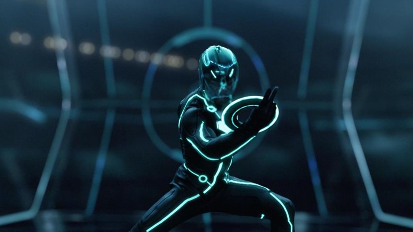 Tron (2)