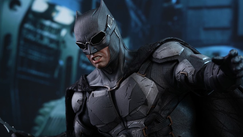 JL Tatctical Batman (22)