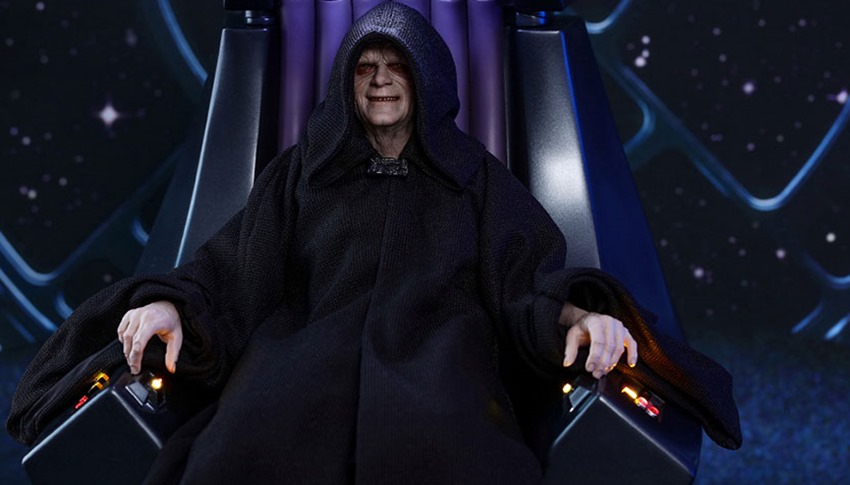 Hot Toys Emperor Palpatine has the best chair in all the galaxy.