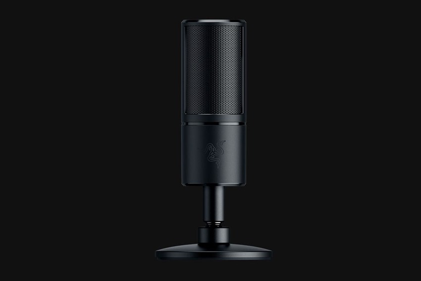 Razer Seiren X Review Sleek Attractive Microphone For On The Go Streaming