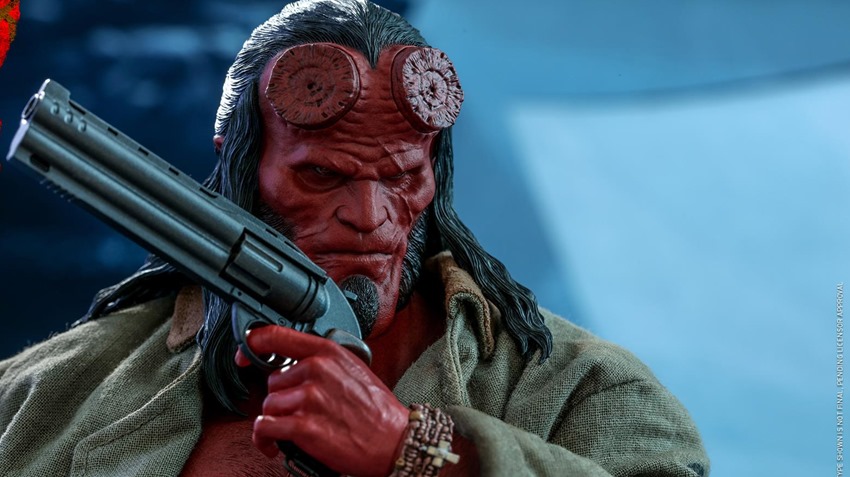 Hot Toys Hellboy (7)