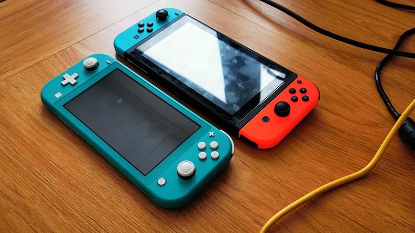 Nintendo Switch vs. Switch Lite