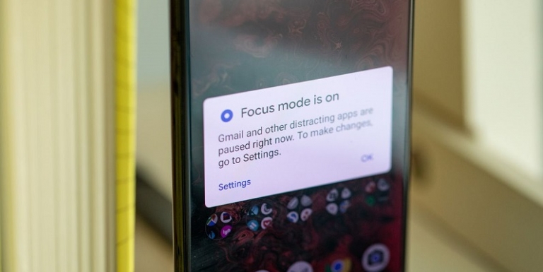 Google now requires USB-C PD charging and certain wellness features on ...
