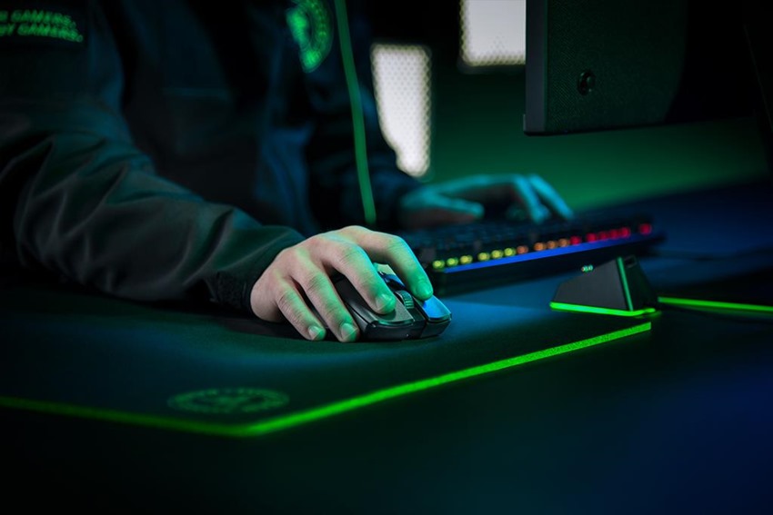 razer-viper-ultimate-gallery-05