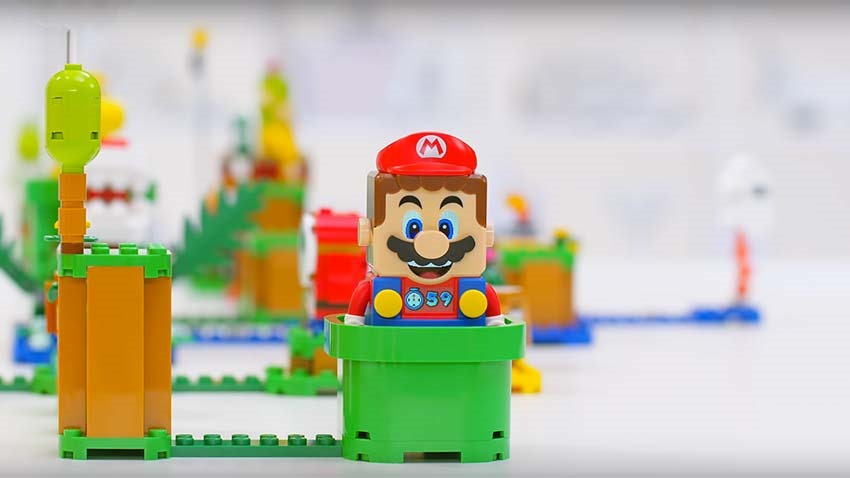 LEGO-Mario-1