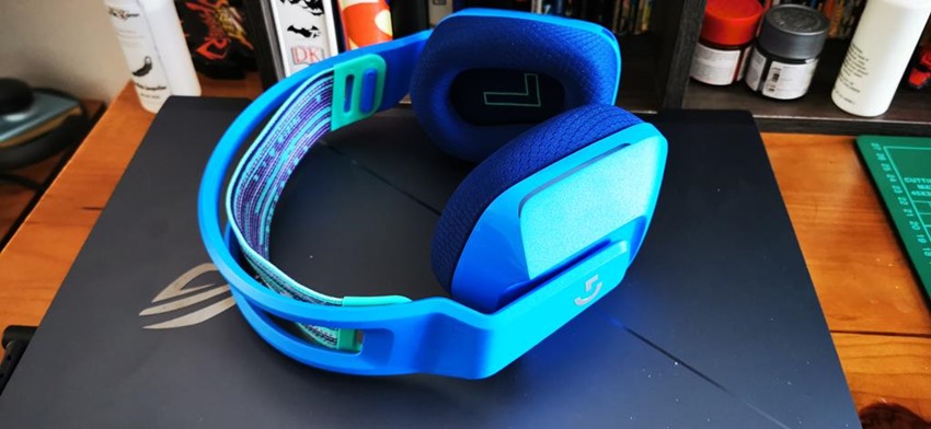 Geek Review: Logitech G733 Lightspeed Wireless Gaming Headset