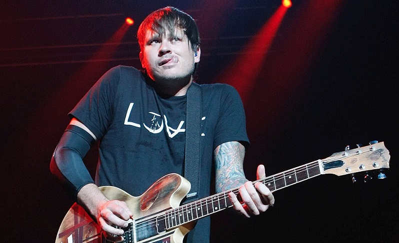 Blink-182's Tom DeLonge directs 'Monsters of California