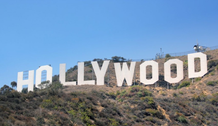 hollywood sign