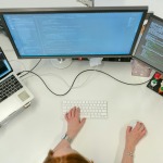 Why Recognition and Reward Systems Still Matter in High-Pressure Tech Work Environments