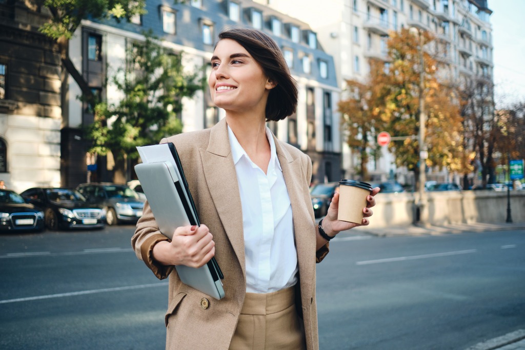 The Psychology Behind Breaking Habits in High-Stress Lifestyles
